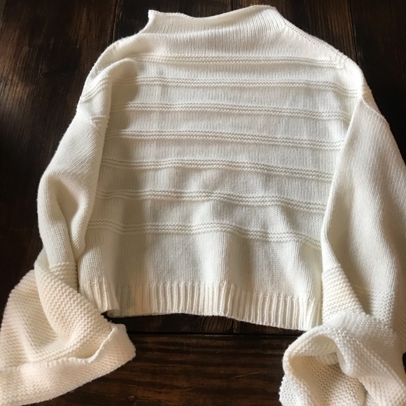 oversize Jessica simpson sweater - Picture 2 of 3